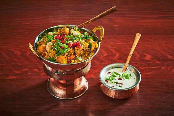 Kyllingbiryani med raita